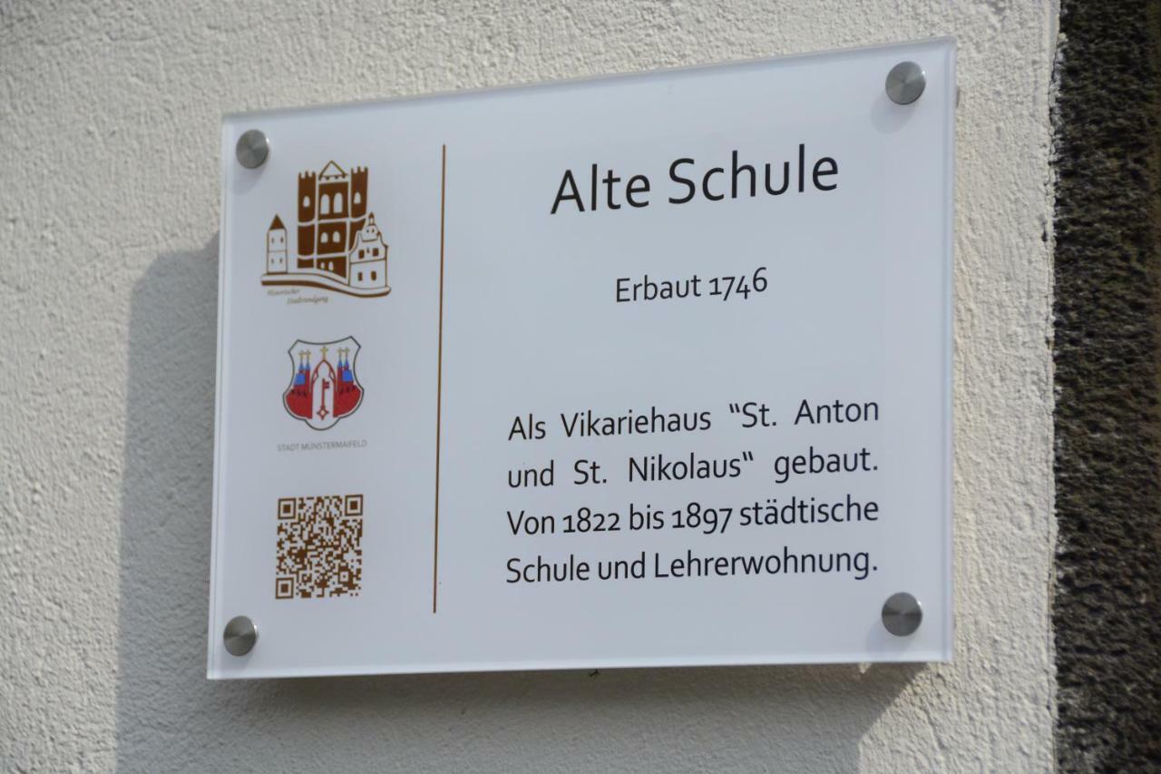 Stiftsherrenhaus Münstermaifeld 외부 사진